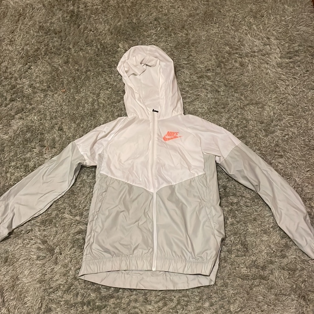 Brand: Nike